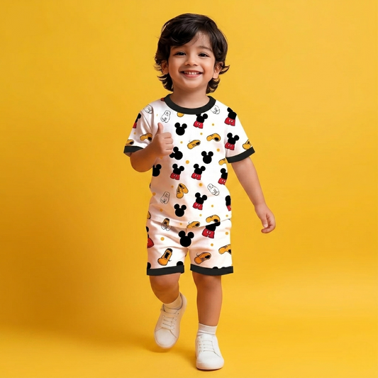 The Magic Mouse T-shirt & Shorts Set